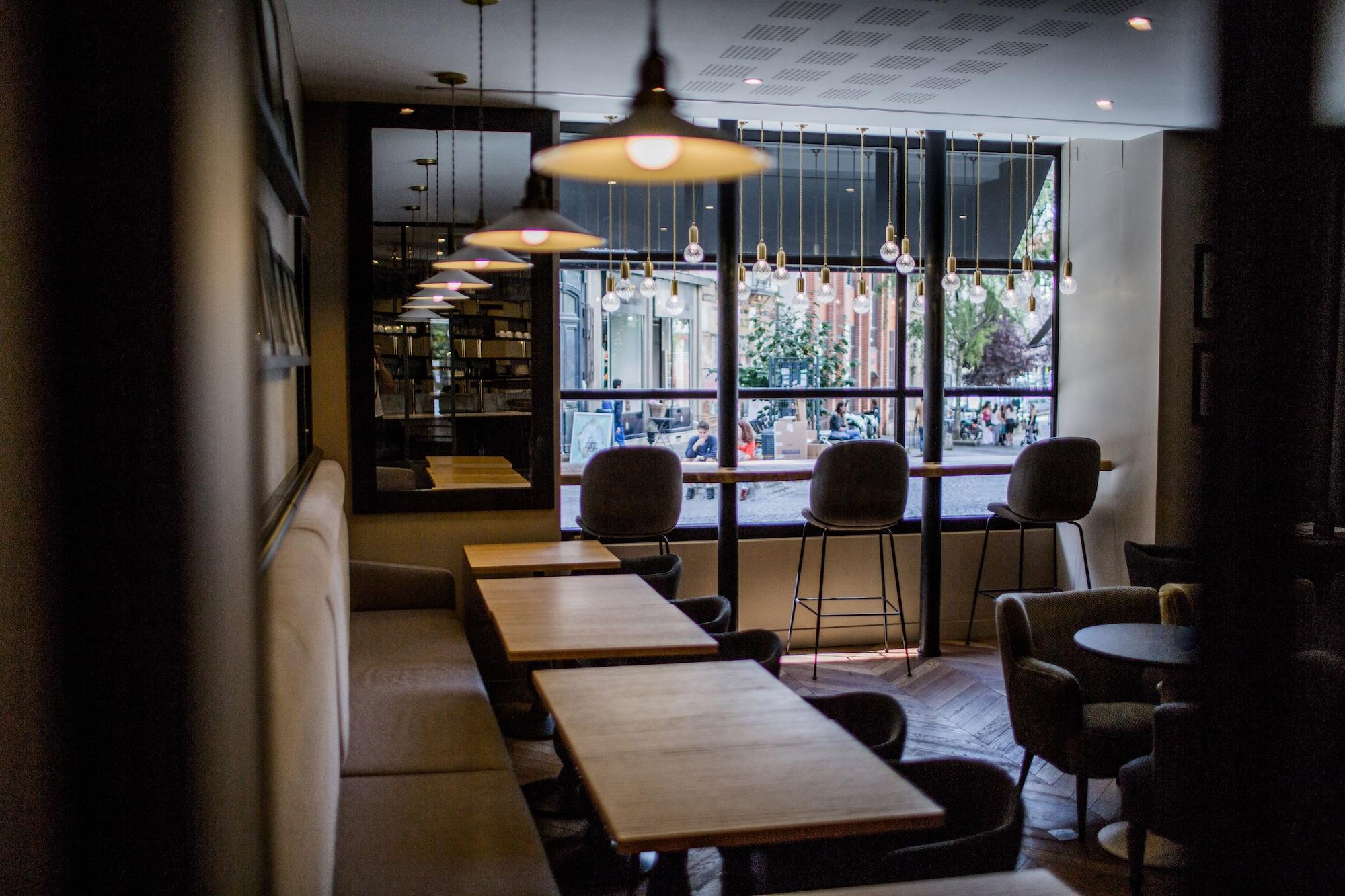 Le Nemours 3* Rennes
