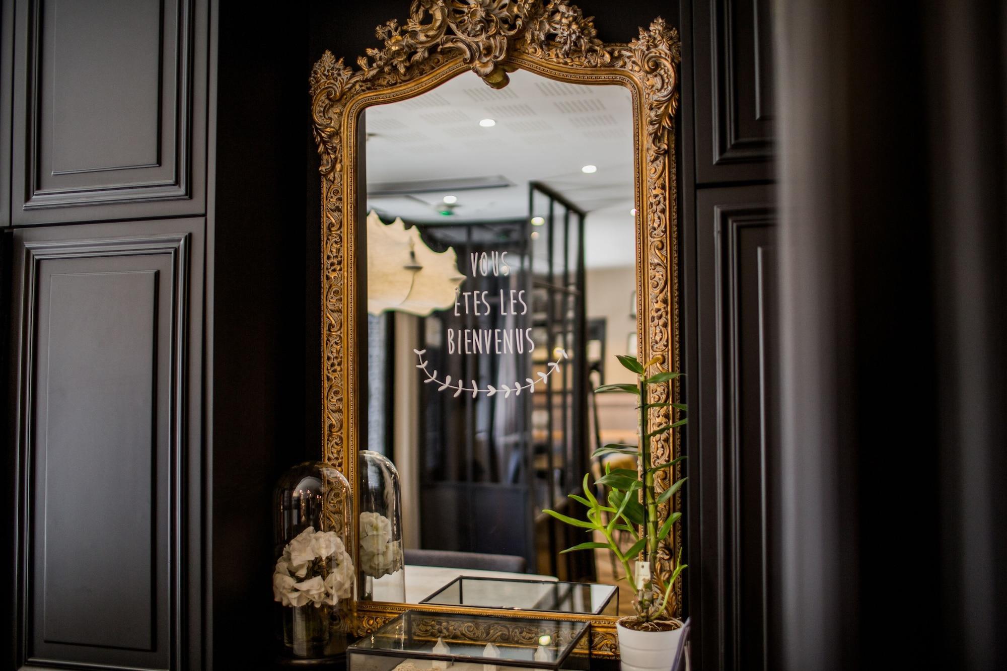 Le Nemours 3* Rennes
